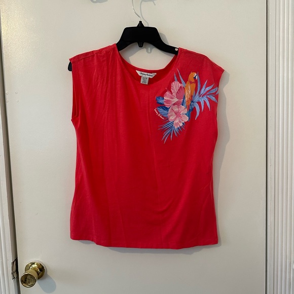 TOMMY BAHAMA TOP - Picture 1 of 3